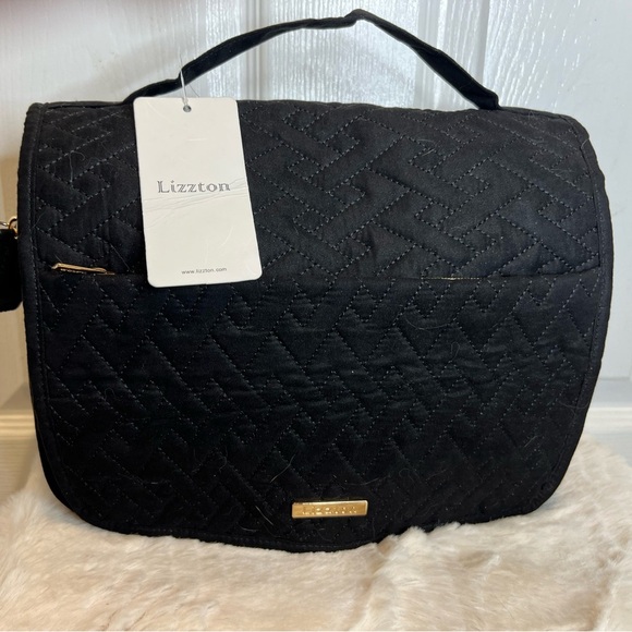 Lizzton Other - LIZZTON TRAVEL HANGING TOILETRY BAG